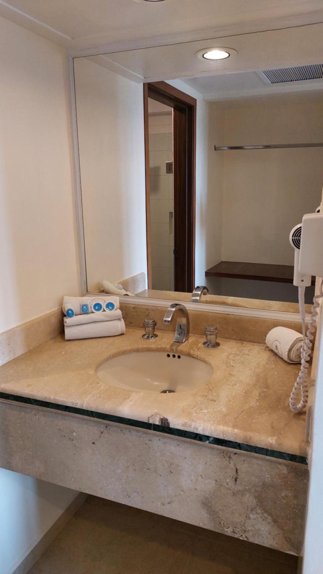 Hotel Real Del Sol - Zona Expo Industrial 과달라하라 외부 사진